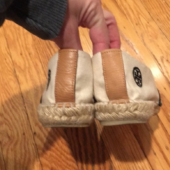 Tory Burch espadrilles size 5 - Picture 2 of 4